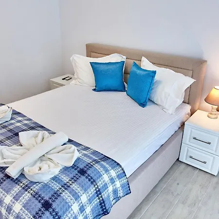 Atlantis By Alz Apartment Navodari